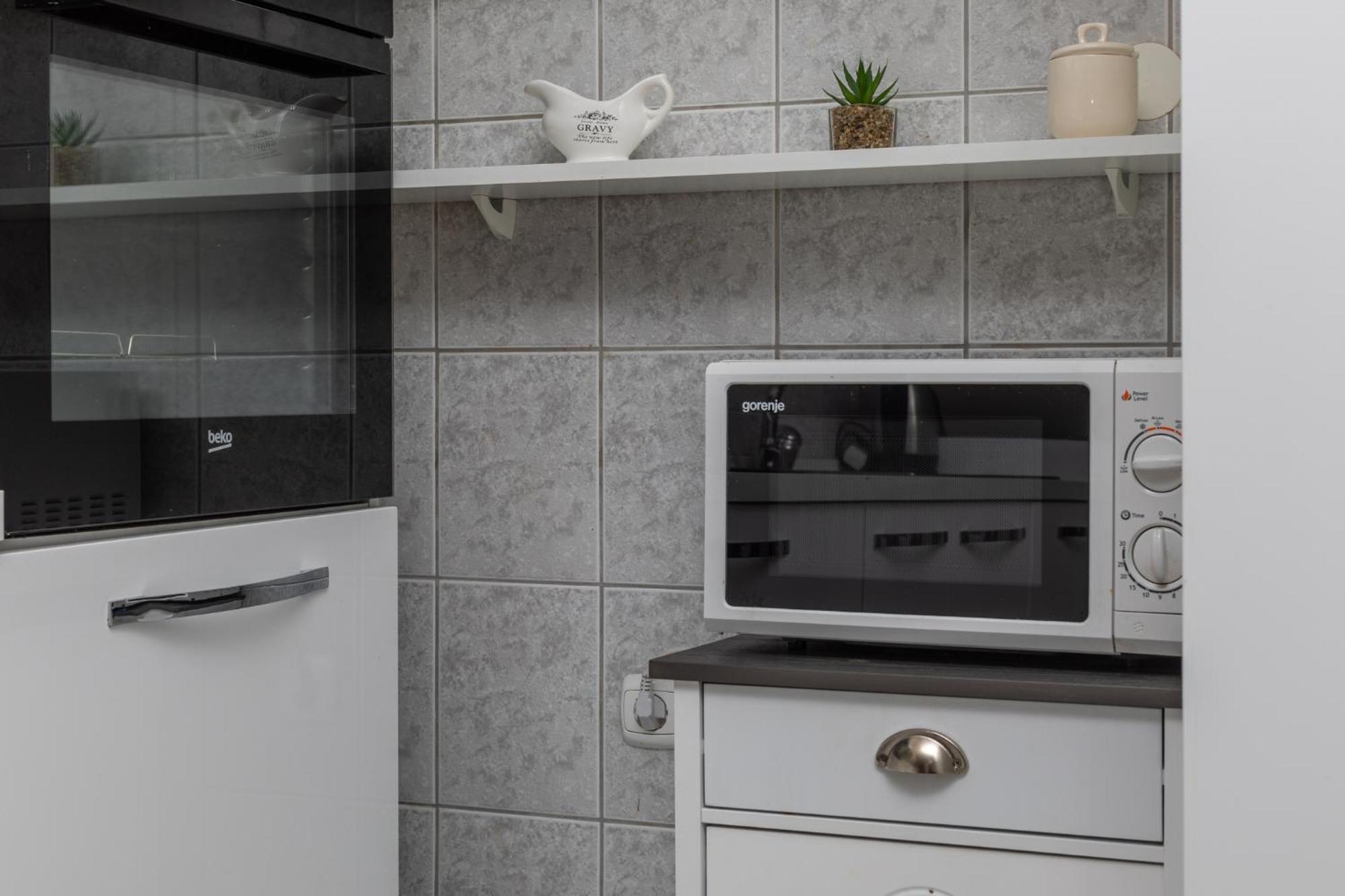 Apartment Marijo โอมิช ภายนอก รูปภาพ
